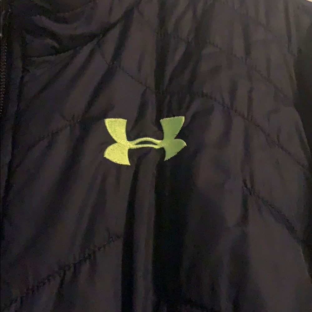 Under armour jacket - Picture 2 of 3